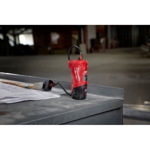 Milwaukee M12TC-0 M12 Compact Charger and Power Source
